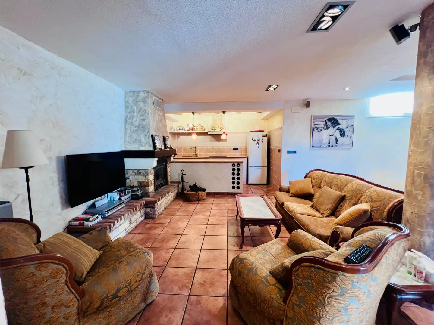 Sala de estar de Casa o chalet en venta en Petrer con Aire acondicionado, Calefacción y Jardín privado