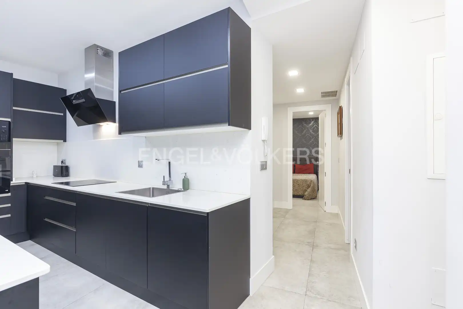 Kitchen of Flat for rent in Madrid  with Air Conditioner, Heating and Furnished