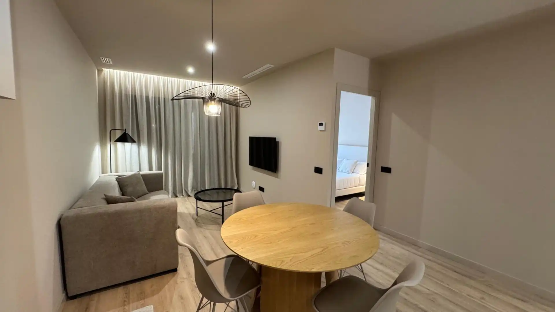 Sala de estar de Piso de alquiler en Barcelona con Aire acondicionado, Calefacción y Amueblado
