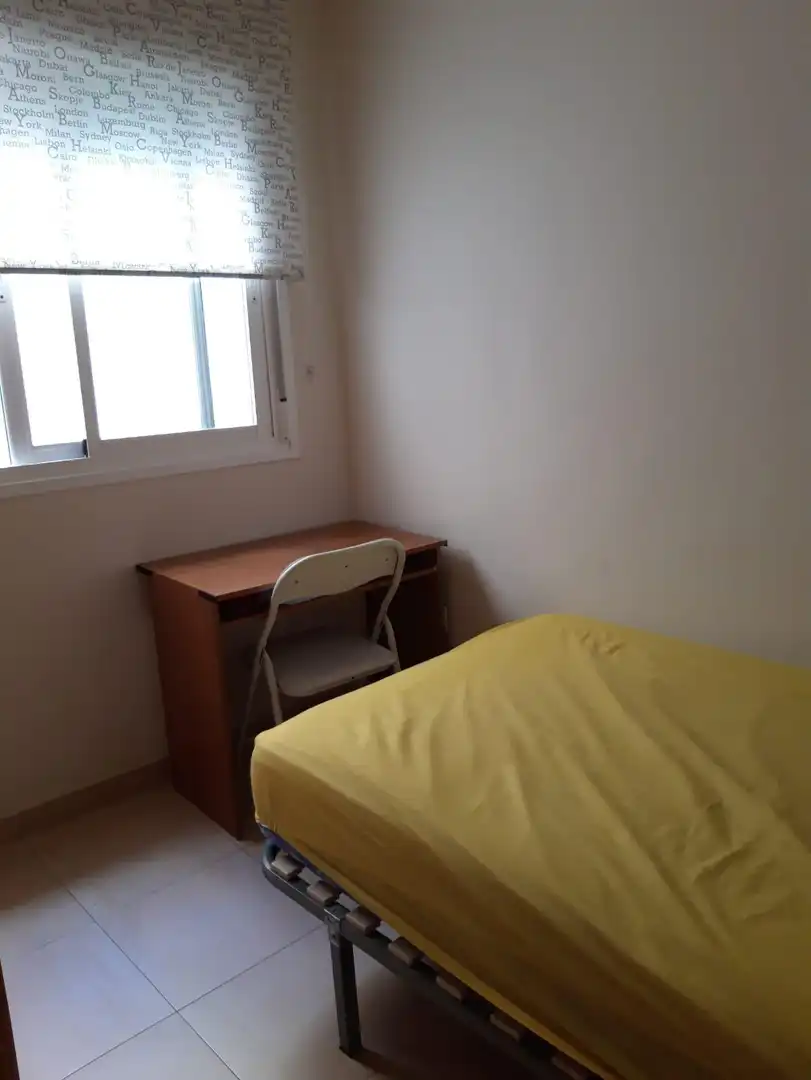 Schlafzimmer von Erdgeschoss zur Miete in Almería