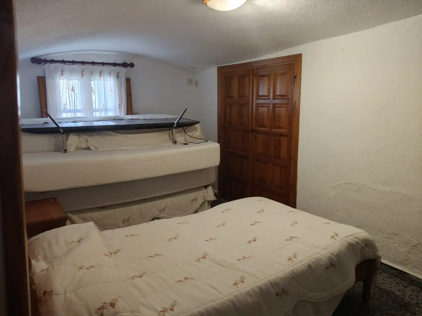 Bedroom of Houses for sale in Caniles  with Furnished