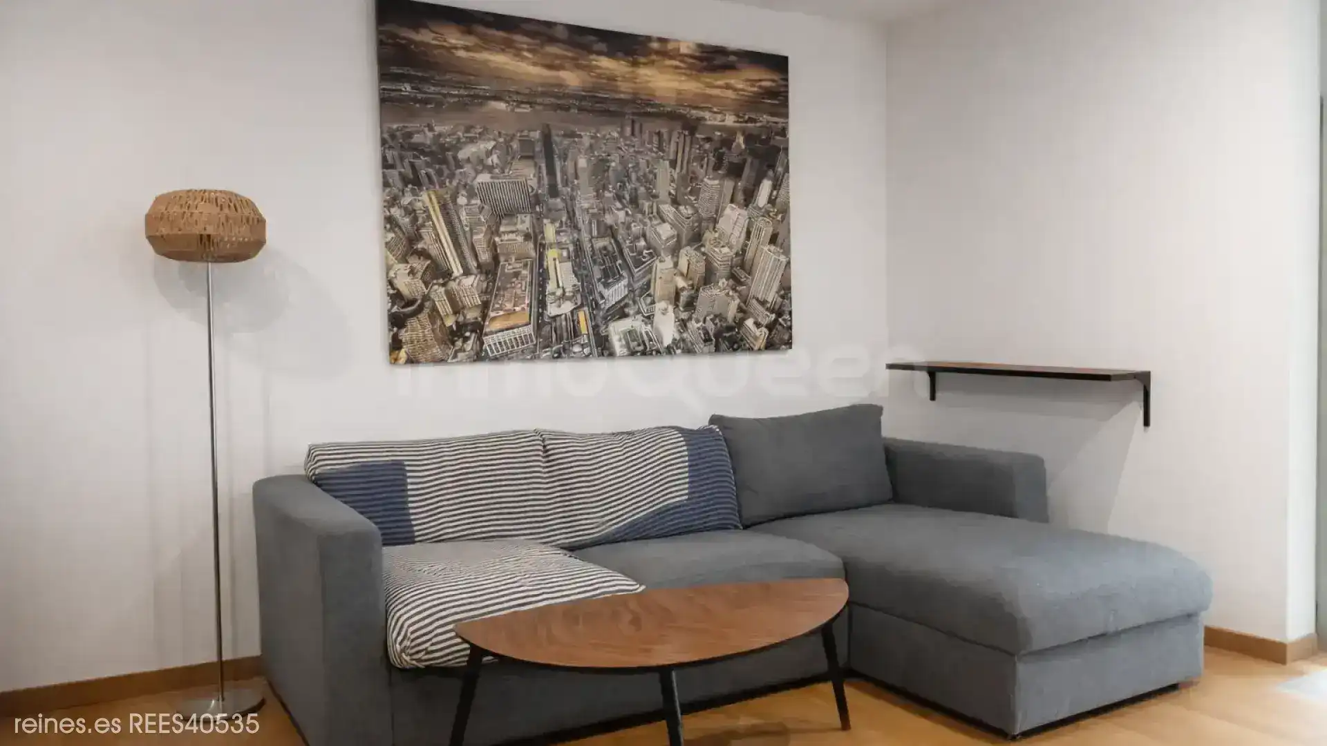 Sala de estar de Piso en venta en Foz con Calefacción, Terraza y Amueblado
