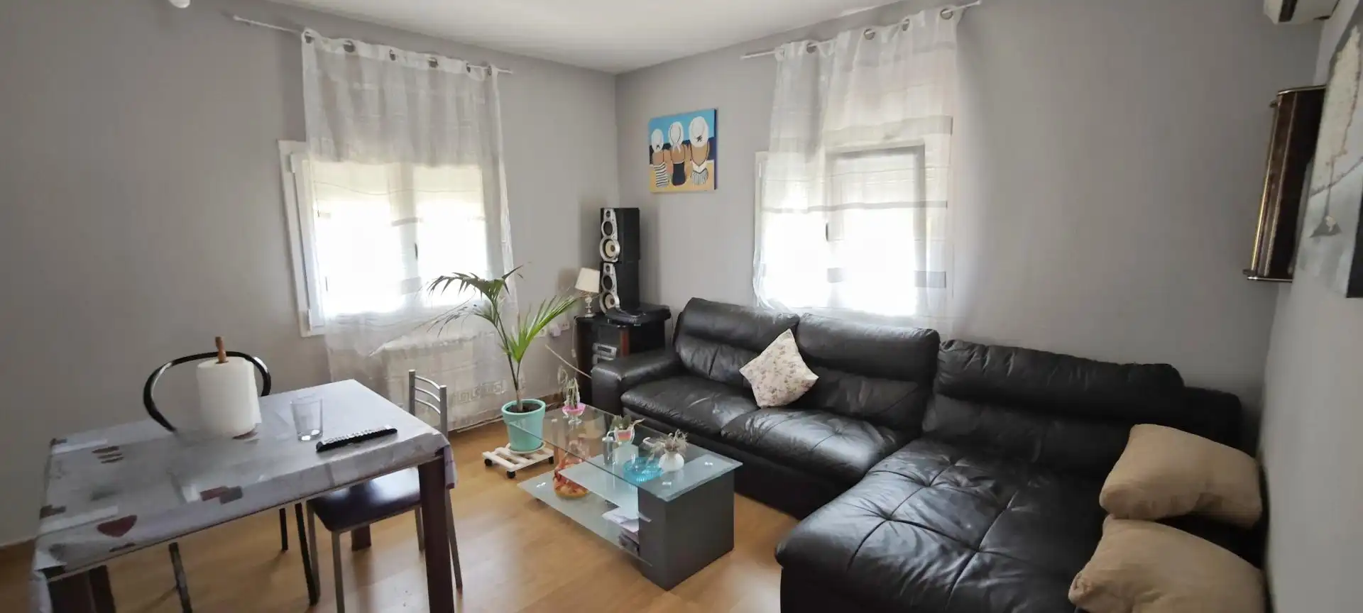 Sala de estar de Dúplex en venta en La Bisbal del Penedès con Aire acondicionado, Calefacción y Terraza