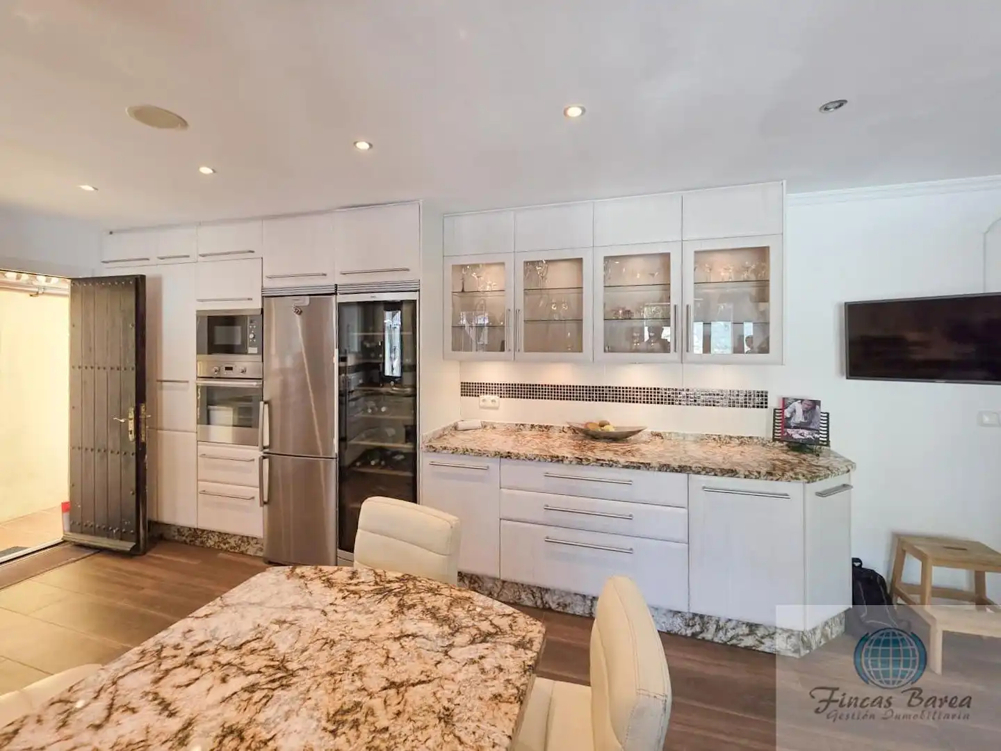 Kitchen of Houses for sale in Mijas  with Air Conditioner, Terrace and Storage room