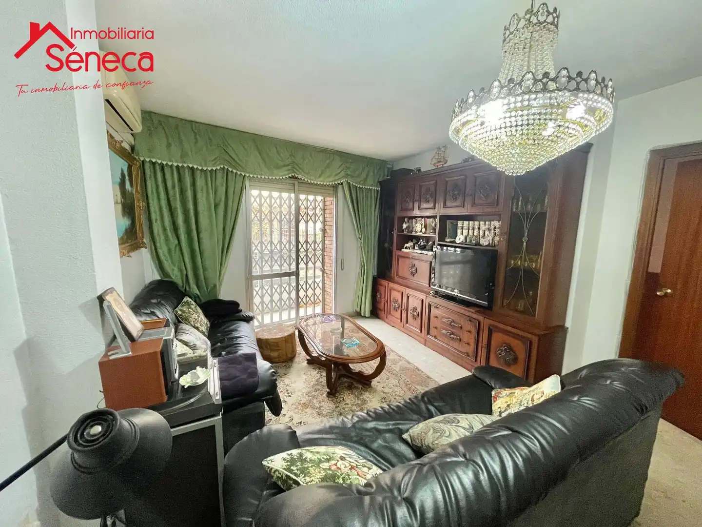 Sala de estar de Piso en venta en Córdoba con Calefacción, Terraza y Trastero
