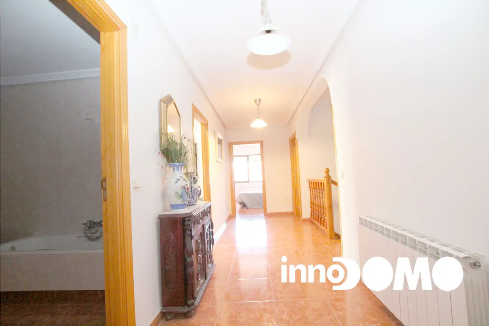 Houses for sale in Bargas  with Air Conditioner, Heating and Private garden
