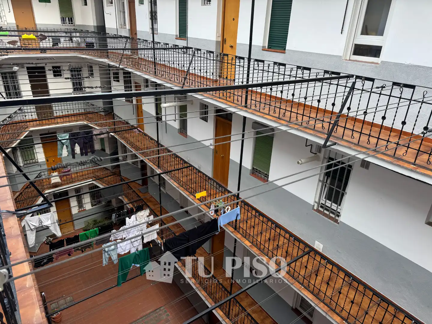 Terrassa de Pis en venda en Madrid amb Aire condicionat, Calefacció i Moblat