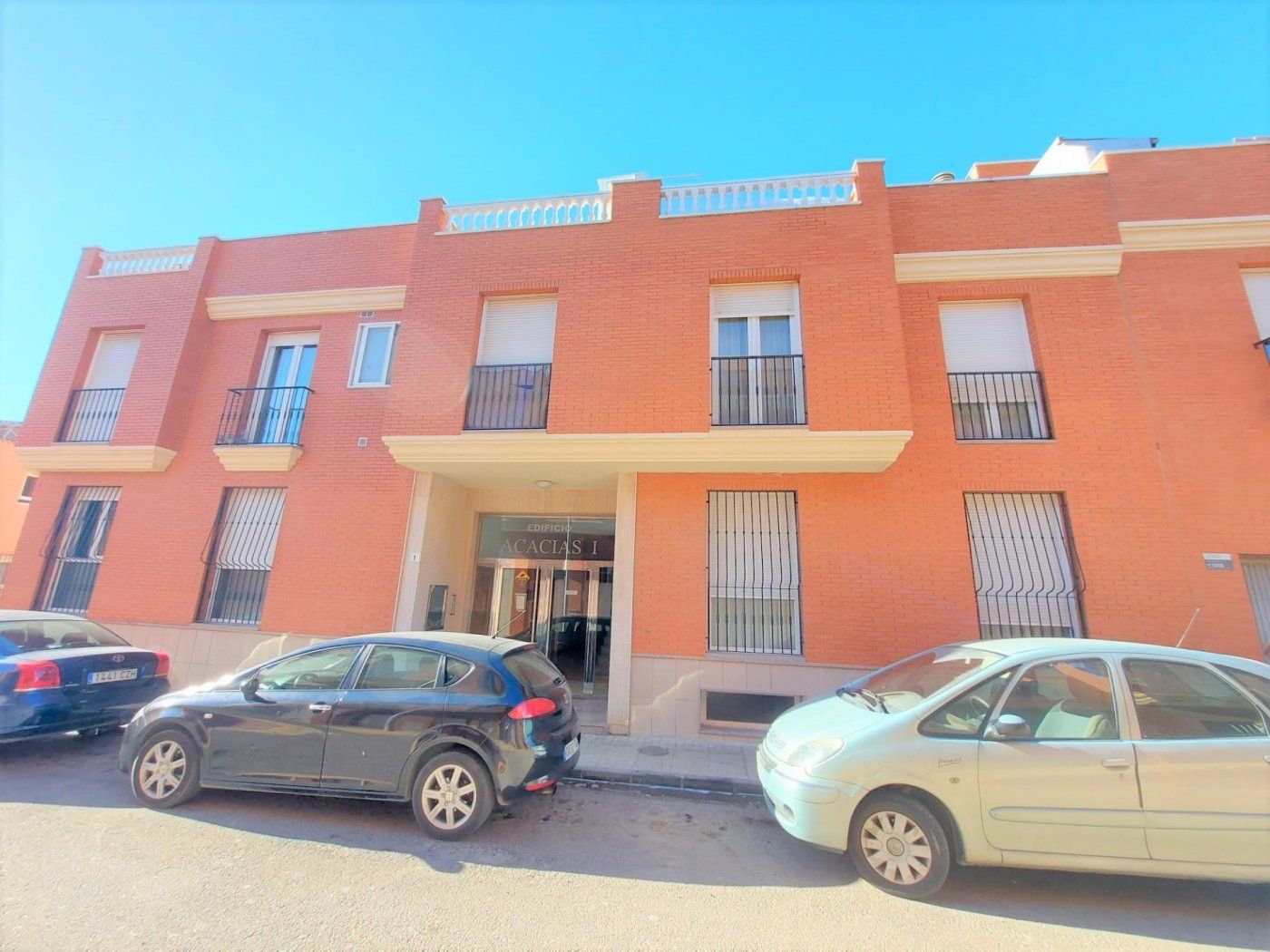 Vista exterior de Ático en venta en El Ejido con Aire acondicionado, Calefacción y Terraza