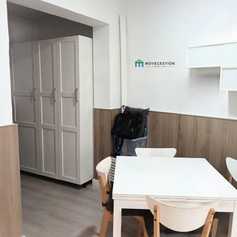 Casa-chalet en Venta en Ubrique