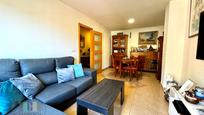 Living room of Flat for sale in La Pobla de Tornesa  with Oven and Washing machine