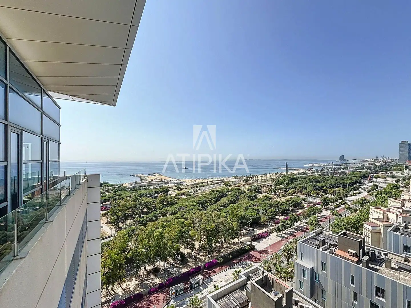 Vista exterior de Ático en venta en Barcelona con Aire acondicionado, Parquet y Terraza
