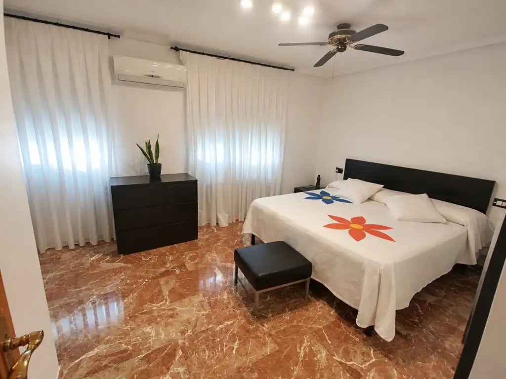 Terraced house with balcony for sale in Alaquàs, imagen 16