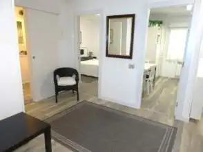 Habitación de Piso de alquiler en Gijón  con Calefacción, Parquet y Amueblado