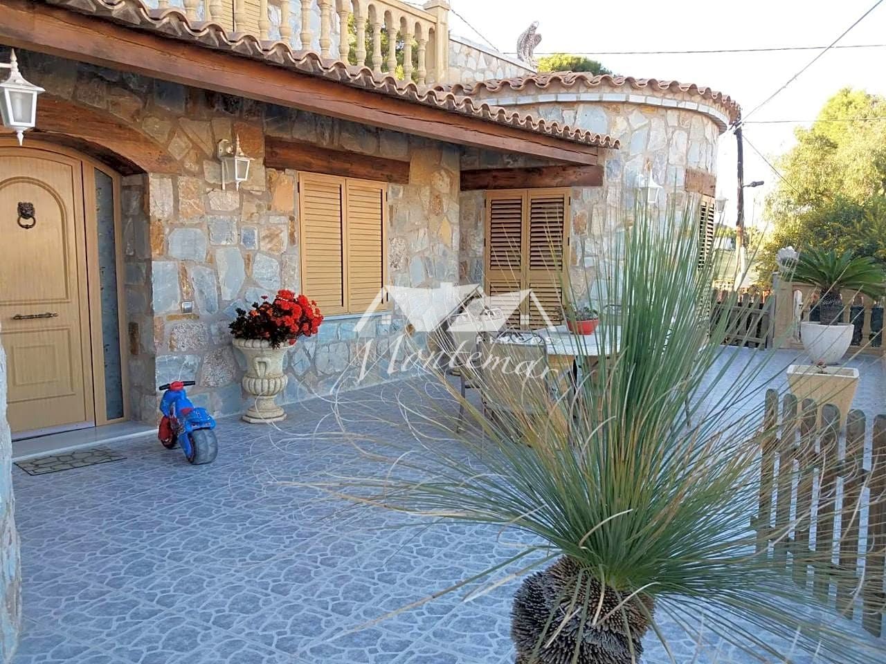 Garden of House or chalet for sale in Lorca  with Air Conditioner, Private garden and Alarm