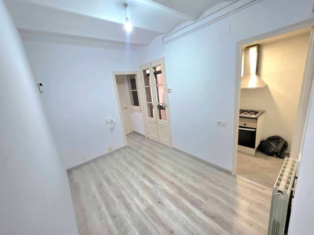 Piso en Venta en Carrer de Leiva en Hostafrancs