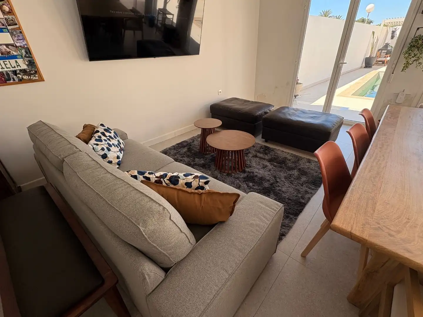 Sala de estar de Casa o chalet en venta en Almería con Aire acondicionado, Calefacción y Jardín privado