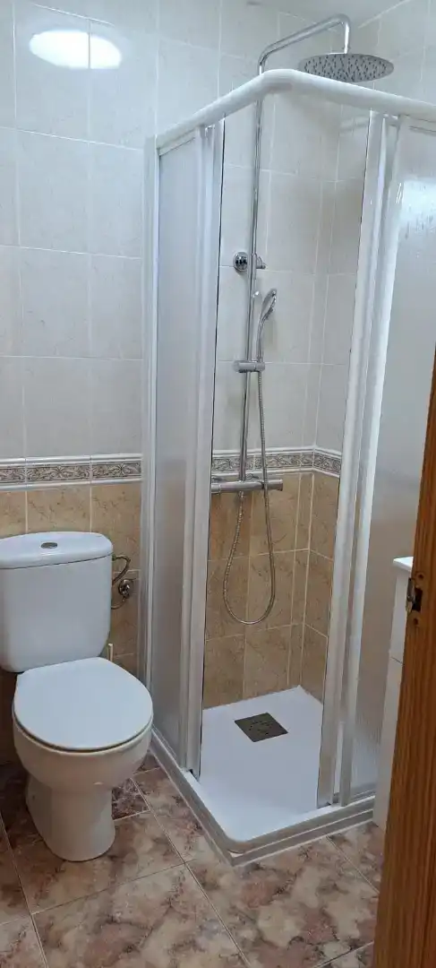 Badezimmer von Wohnungen zur Miete in Guardamar del Segura