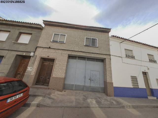 Casa-chalet en Venta en C/ Lepanto en Campo de Criptana