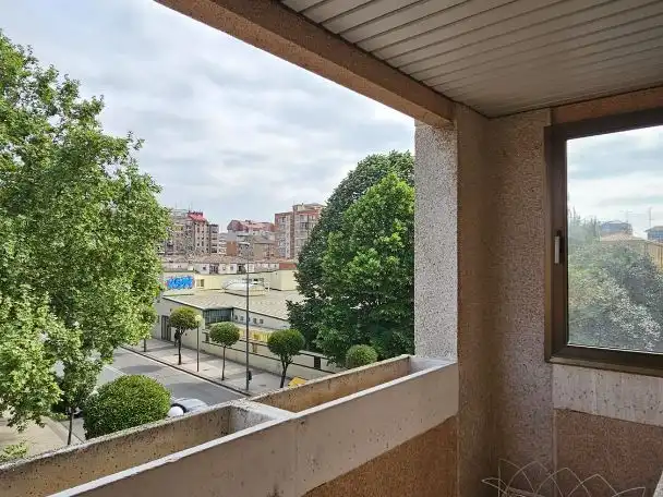 Flat with lift for sale in República Argentina 64, imagen 2