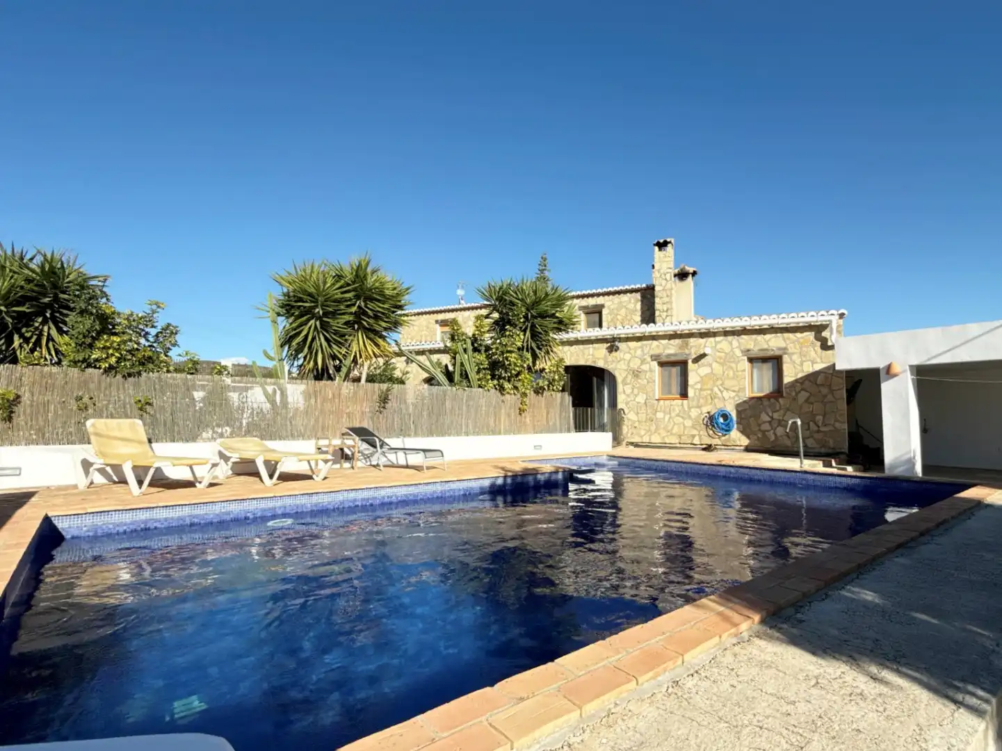 Xalet amb piscina en venda a Benissa pueblo