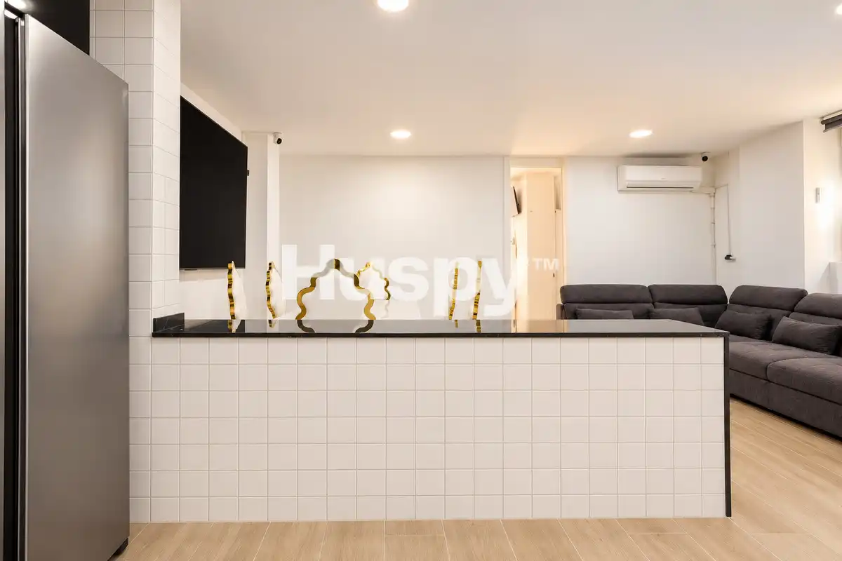 Sala de estar de Loft en venta en Avenida de la Paz  