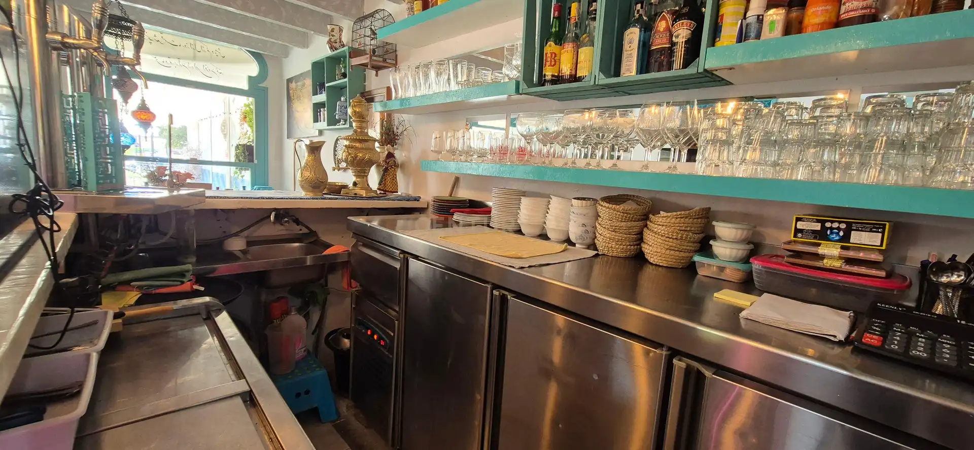 Cocina de Local en traspaso en Fuengirola con Aire acondicionado y Alarma