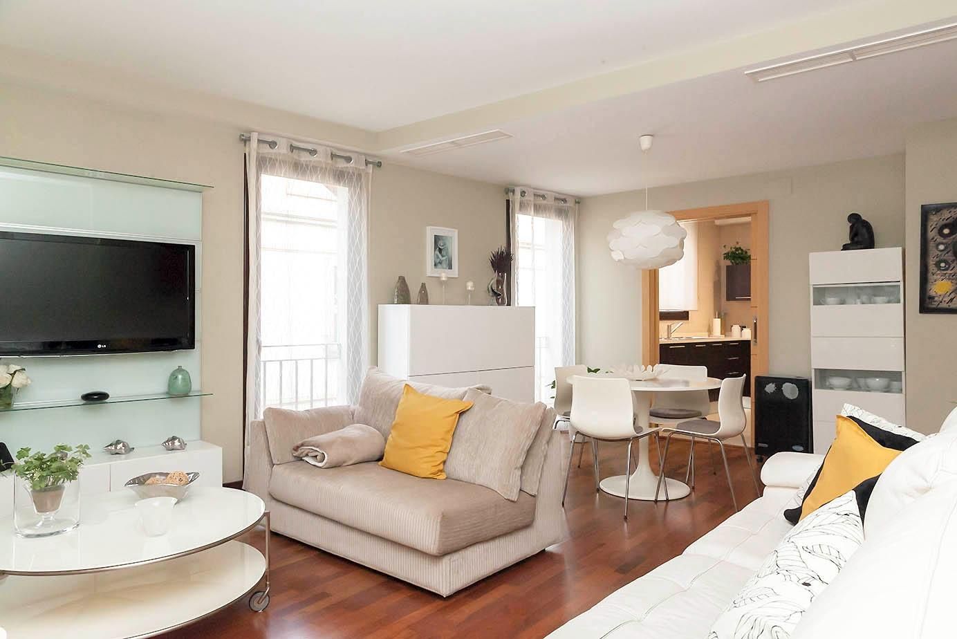 Sala d'estar de Àtic en venda en Mollet del Vallès amb Calefacció, Parquet i Terrassa