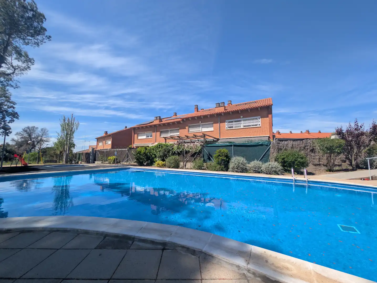 Piscina de Casa o chalet en venta en Viladecavalls con Aire acondicionado, Calefacción y Jardín privado