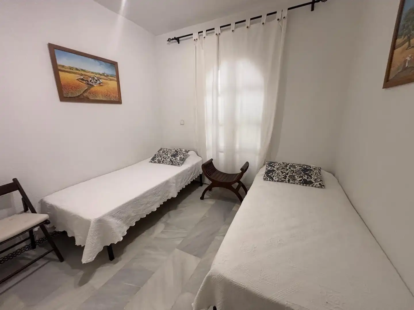 Dormitori de Casa adosada en venda en Chiclana de la Frontera amb Jardí privat i Piscina comunitària