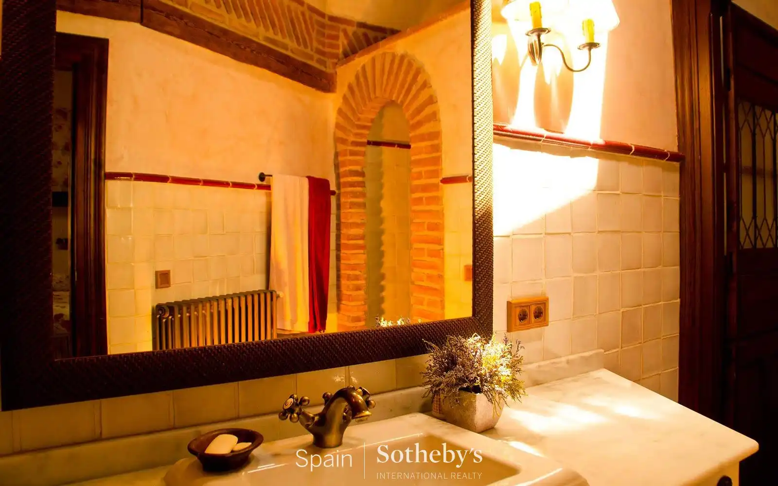Badezimmer von Residential zum Verkauf in Villalba de Rioja