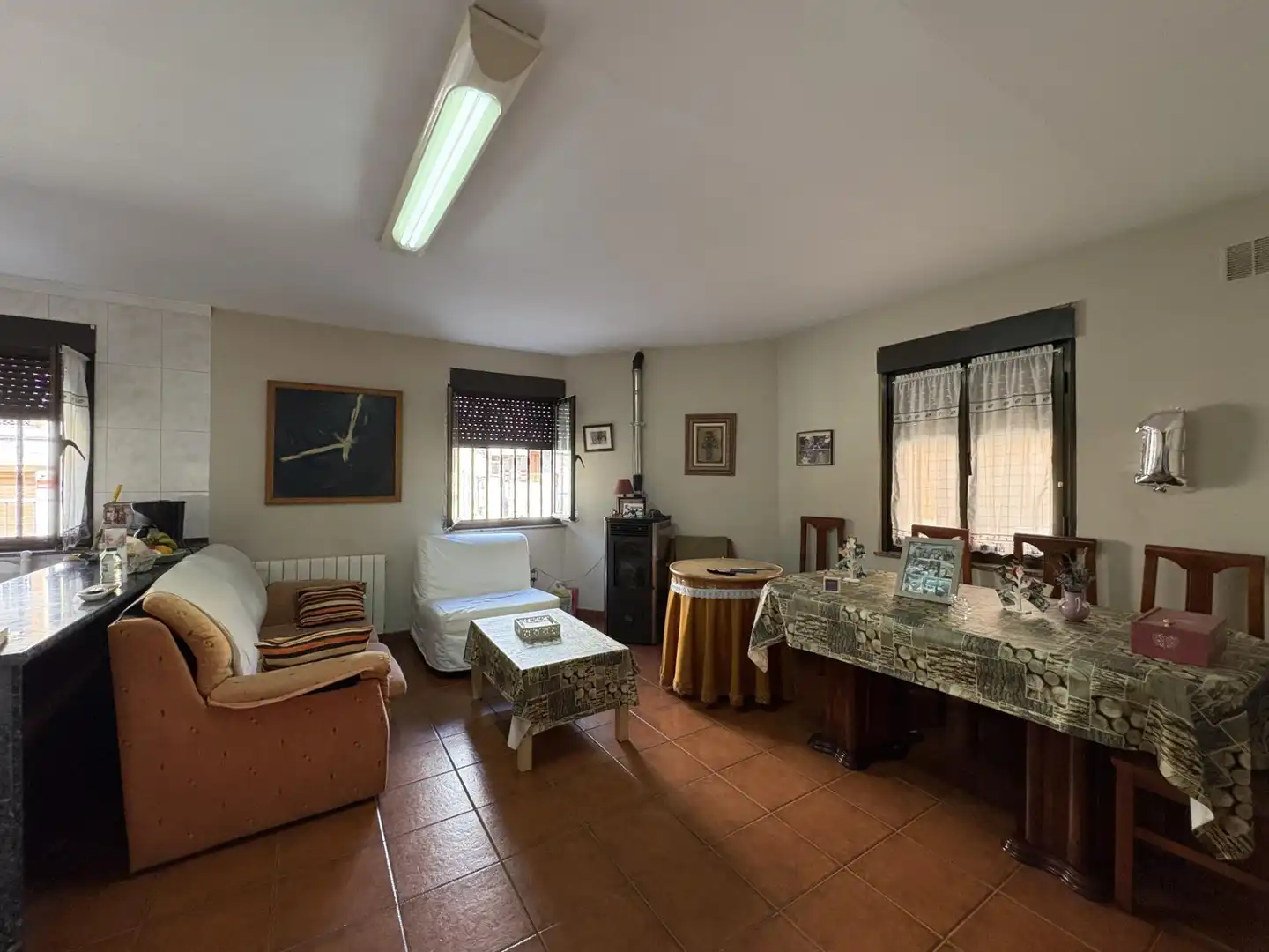 Sala de estar de Edificio en venta en Aller
