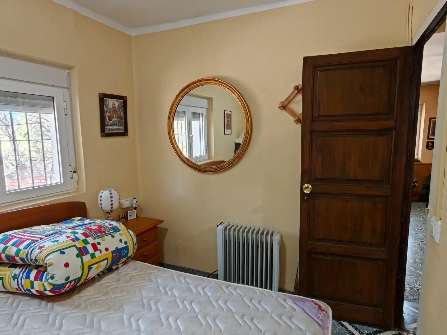 Dormitori de Casa o xalet en venda en Buñol amb Terrassa, Traster i Moblat