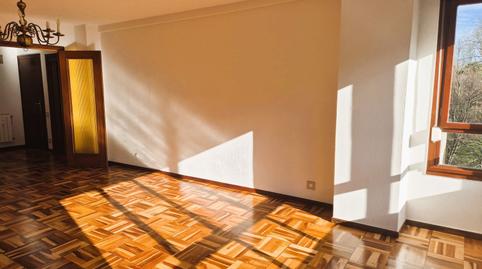 Photo 2 of Flat for rent in N/a, El Bibio - Parque, Gijón