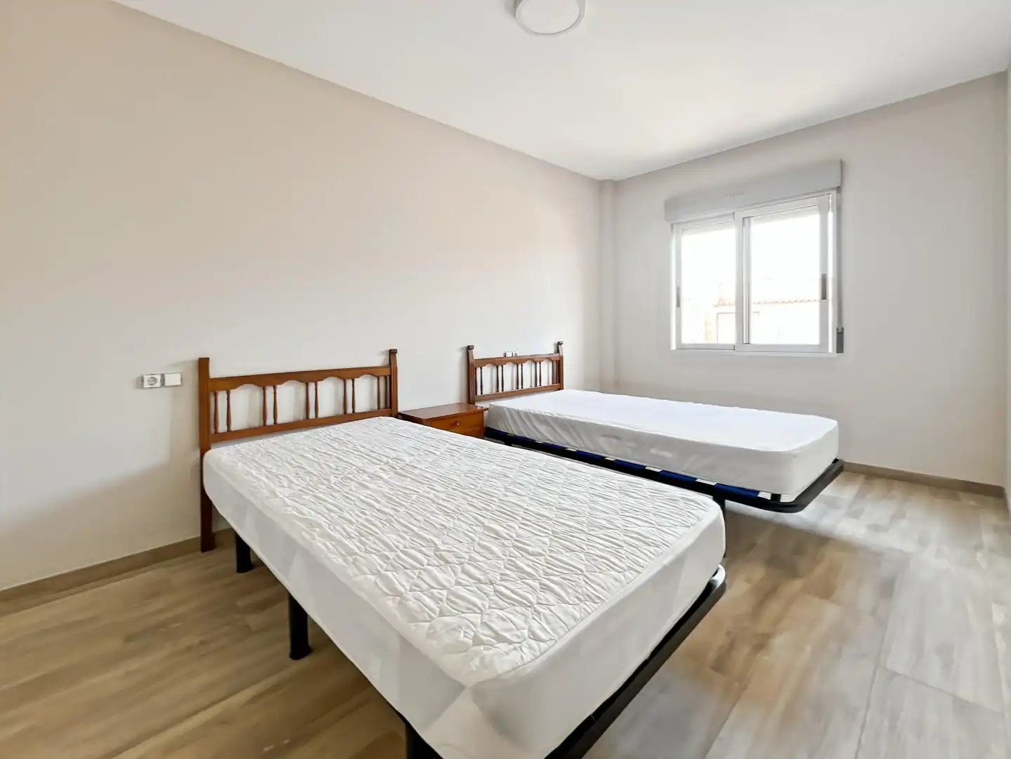 Schlafzimmer von Wohnung zur Miete in Castellón de la Plana / Castelló de la Plana mit Möbliert und Balkon