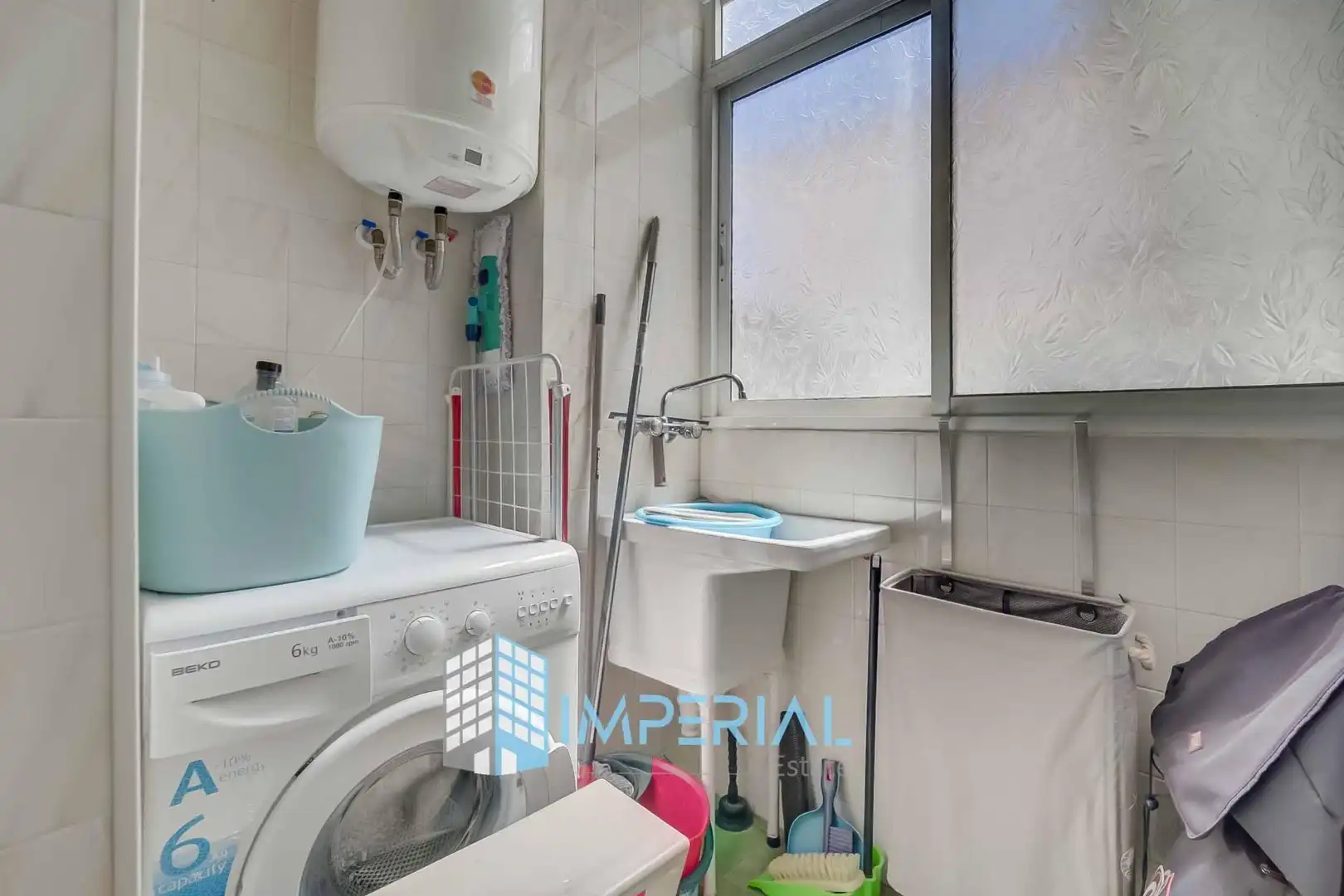 Bathroom of Apartments for sale in Fuengirola  with Air Conditioner, Terrace and Community pool