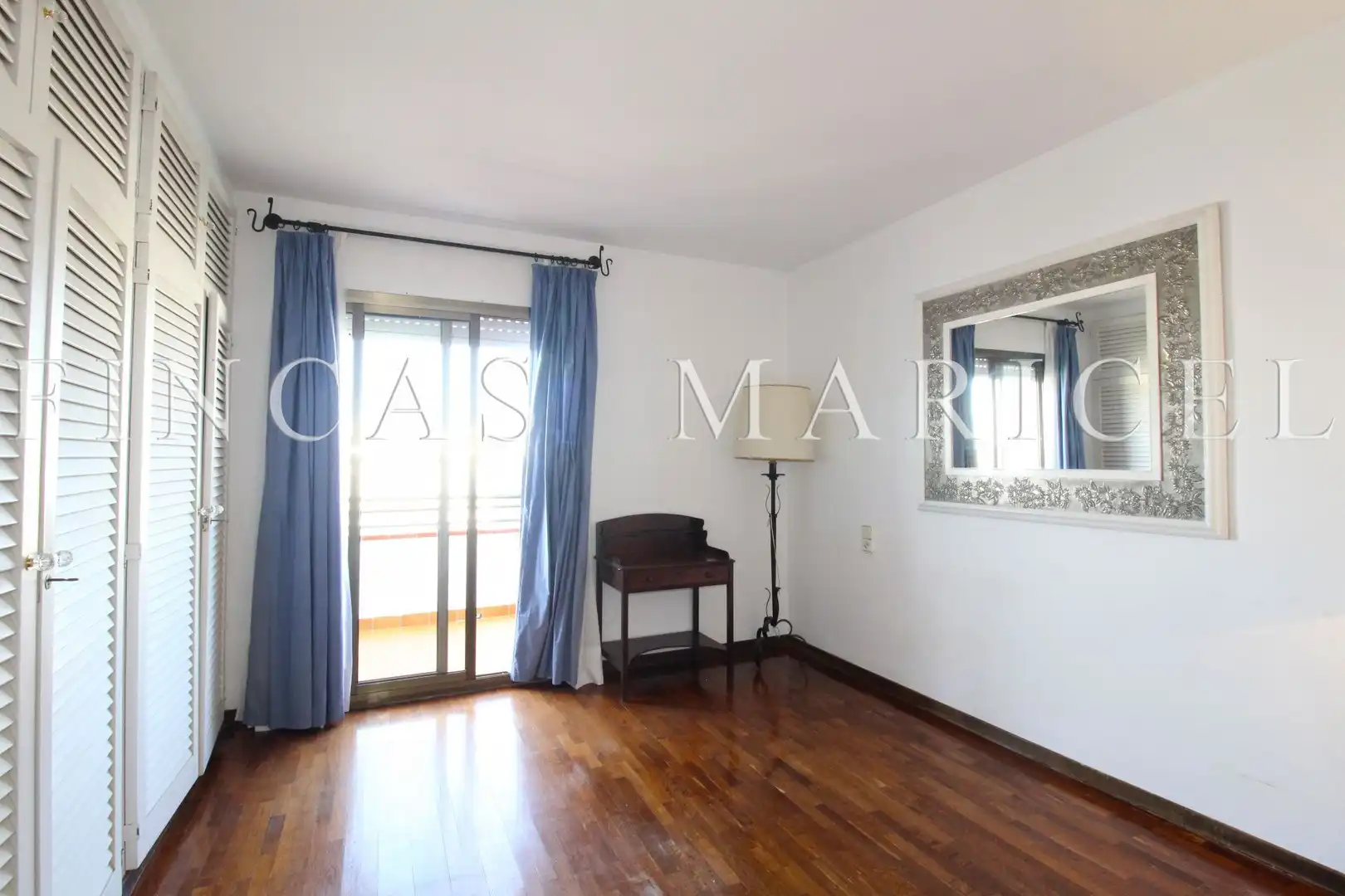 Habitación de Ático de alquiler en Sitges con Aire acondicionado, Calefacción y Terraza