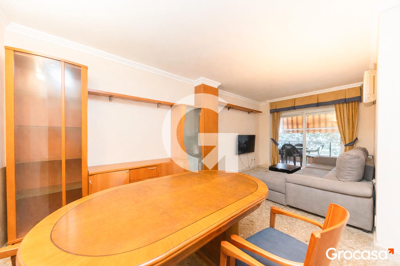 Sala de estar de Piso en venta en Sant Boi de Llobregat con Aire acondicionado, Calefacción y Horno