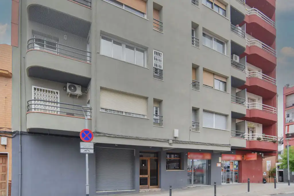 Außenansicht von Wohnung zum Verkauf in Mataró