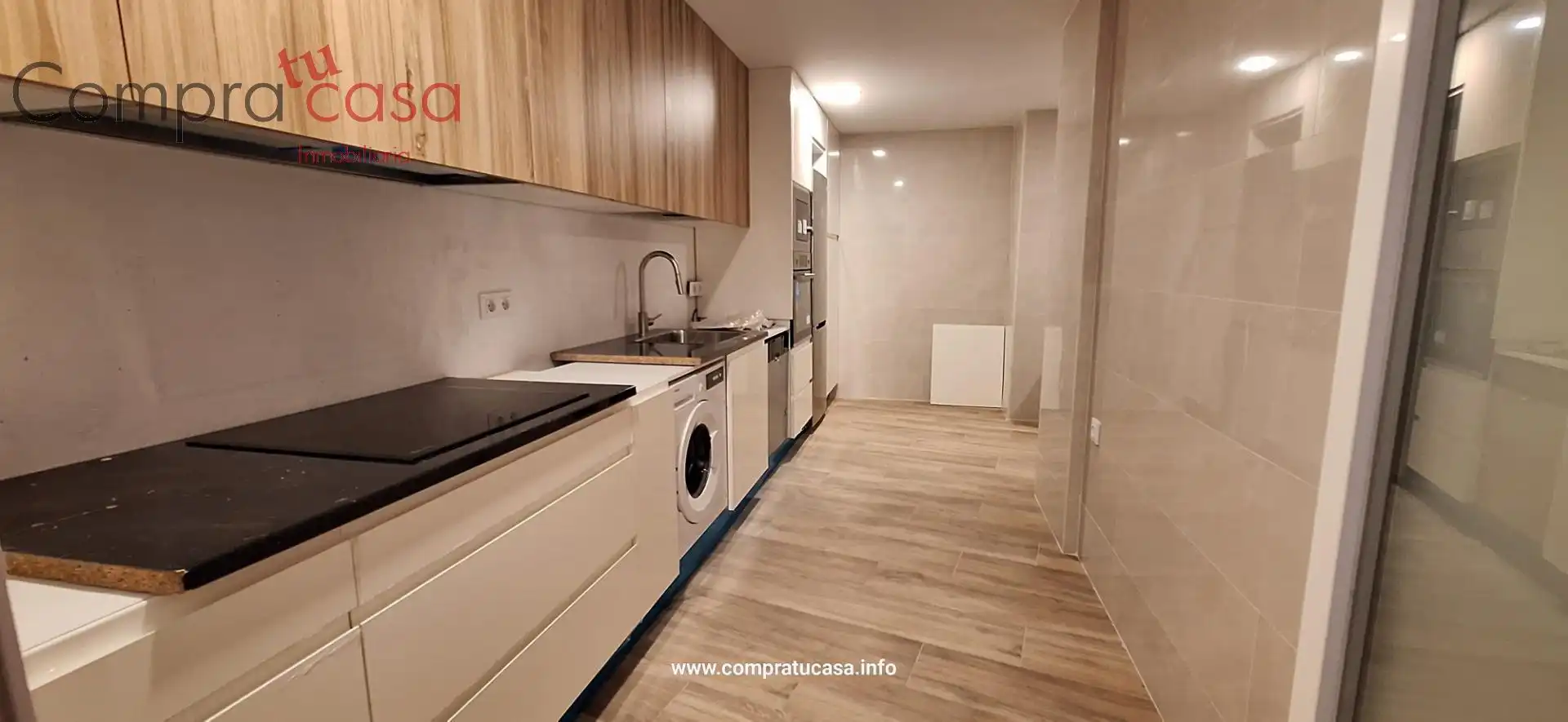 Cuina de Pis de lloguer en Segovia amb Calefacció, Terrassa i Moblat