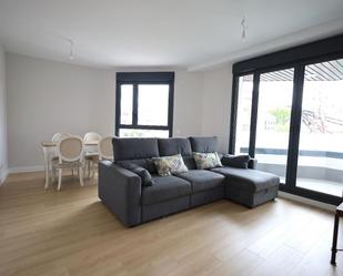 Living room of Flat to rent in Pozuelo de Alarcón  with Air Conditioner, Heating and Terrace