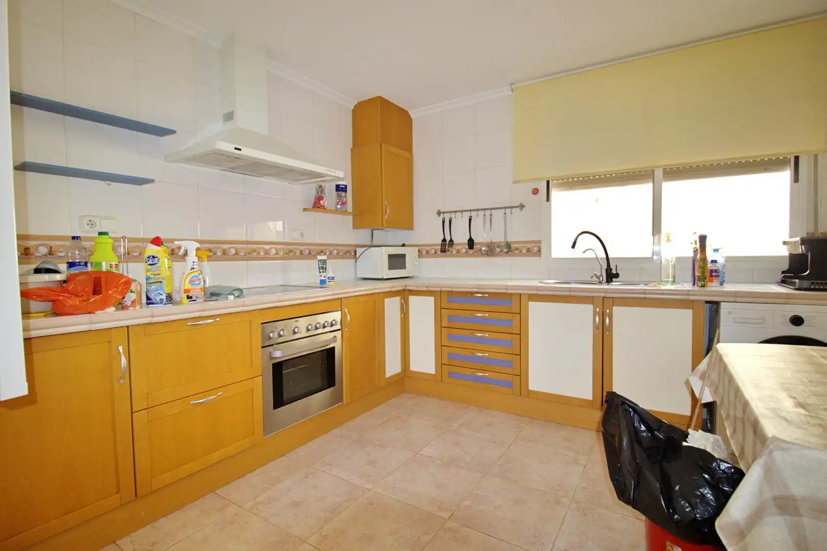 Küche von Dachboden zur Miete in Elche / Elx mit Balkon