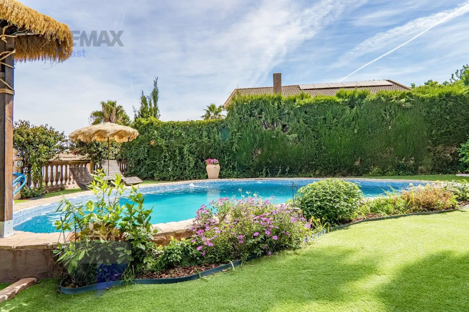 Piscina de Casa o xalet en venda en Alhaurín de la Torre amb Aire condicionat, Calefacció i Jardí privat