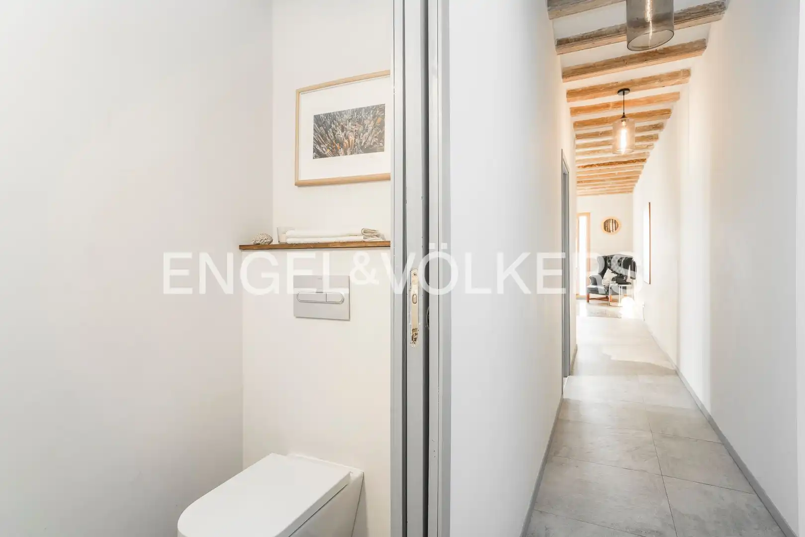 Flat for rent in Barcelona  with Air Conditioner, Heating and Storage room