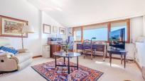 Living room of House or chalet for sale in Matadepera  with Heating, Private garden and Parquet flooring