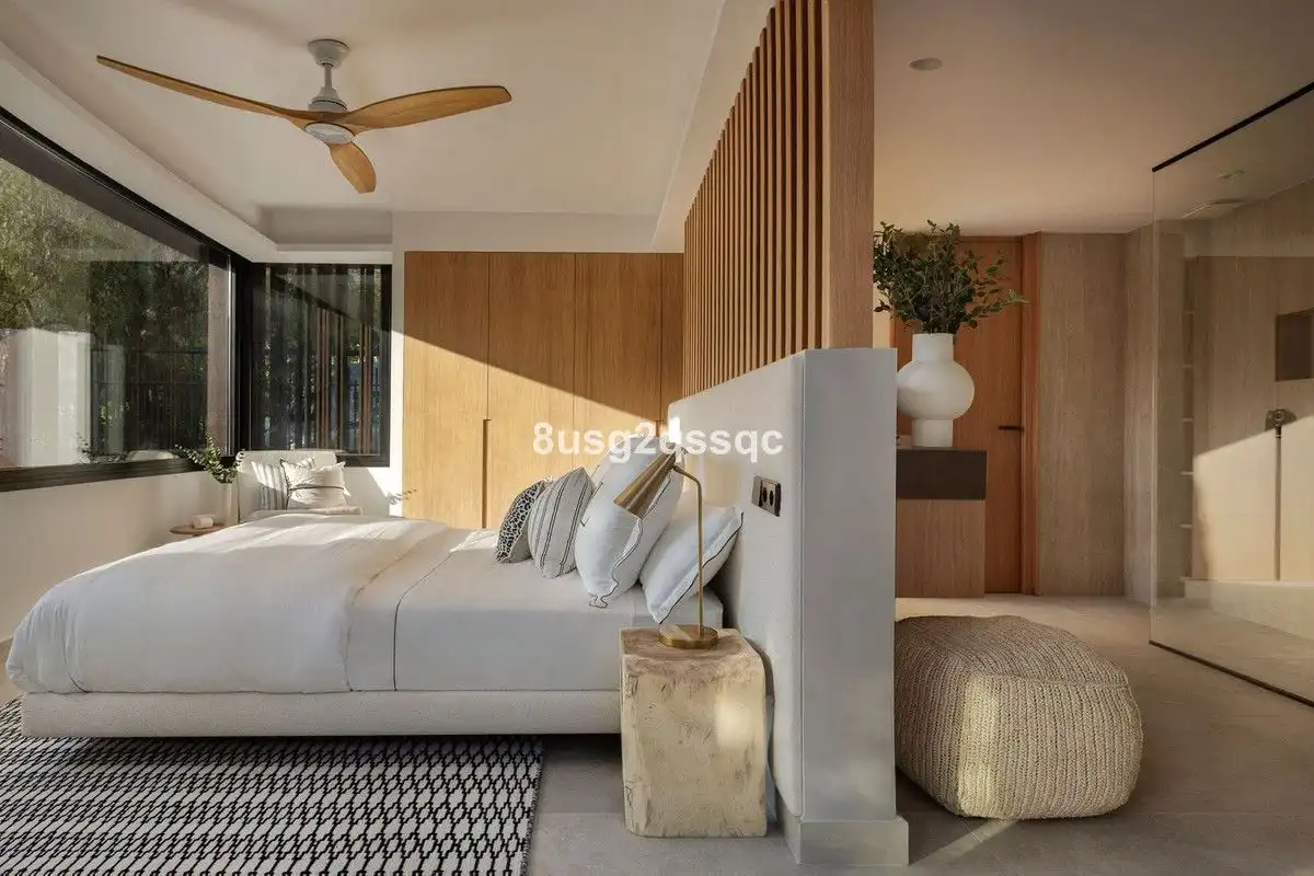Habitación de Casa o chalet en venta en Marbella con Piscina comunitaria