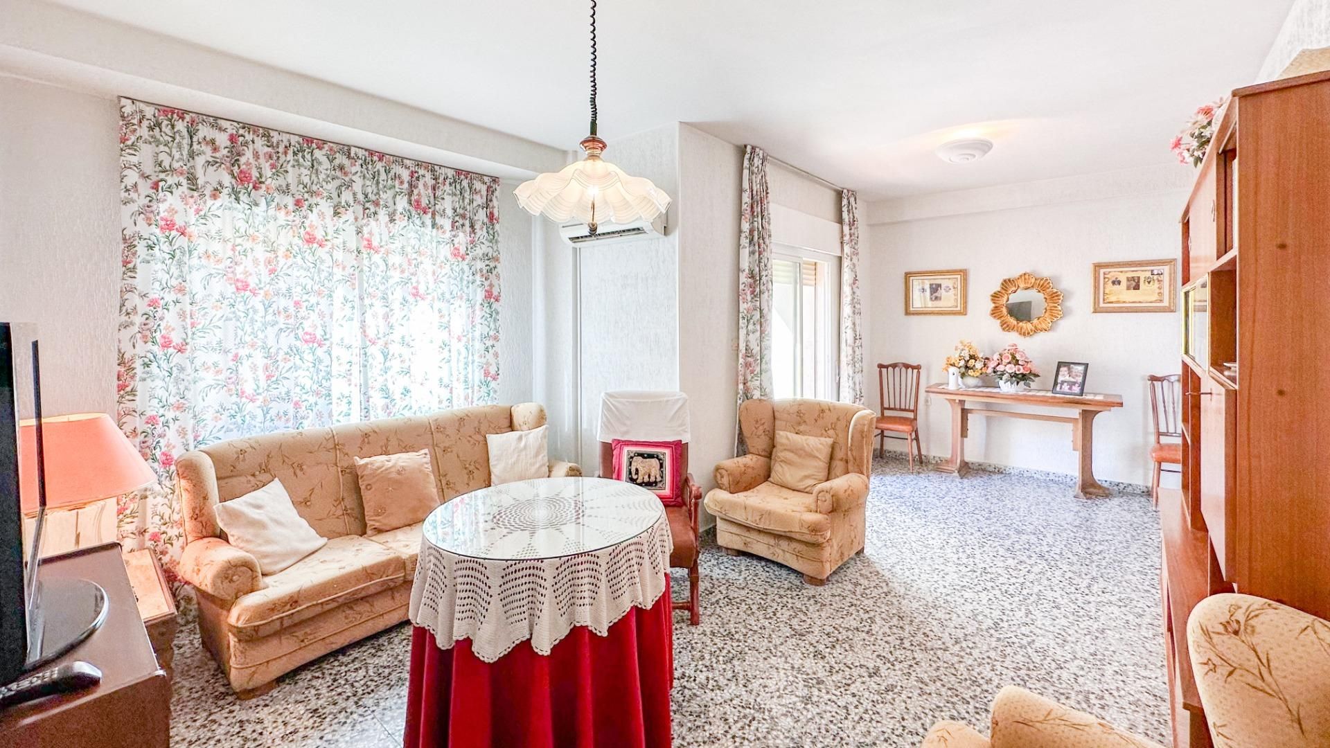 Living room of Flat for sale in Andújar  with Air Conditioner, Heating and Terrace