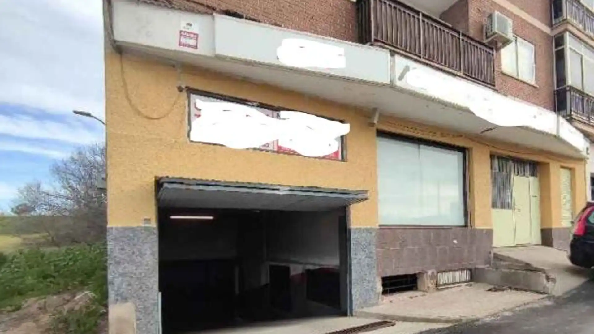 Vista exterior de Local en venta en Olías del Rey