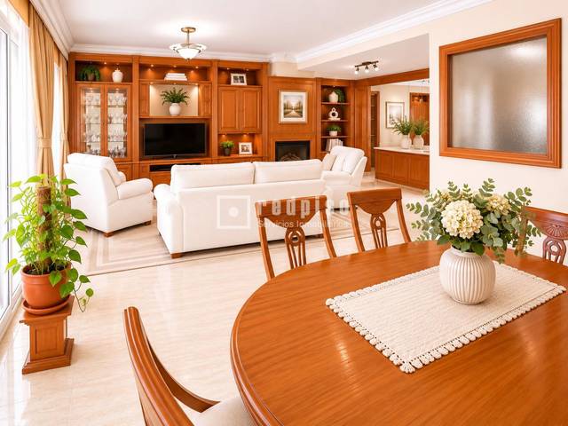 Casa-chalet en Venta en Las Américas