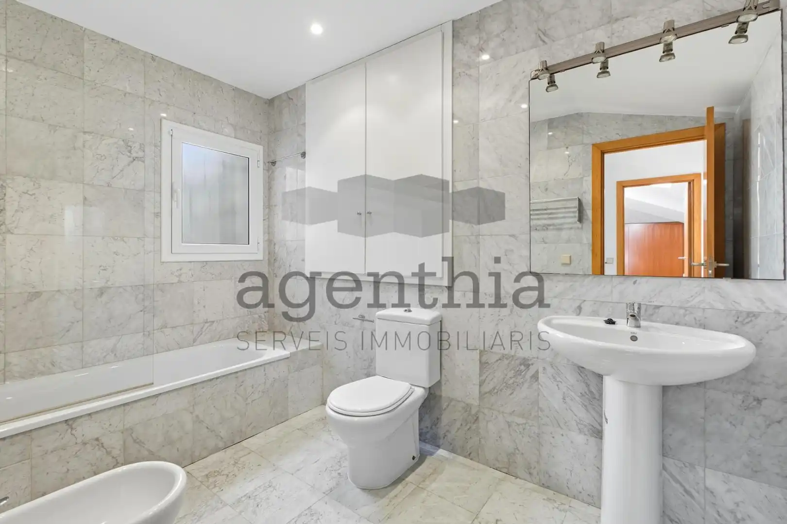 Bathroom of Duplexes for sale in Girona  with Air Conditioner, Heating and Storage room