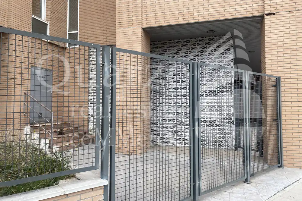 Business premises for sale in Alamín, imagen 2